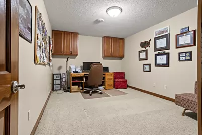 1363 Highpointe Drive N, Fargo, ND 58102 - Photo 36