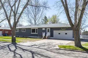 702 3rd Ave SE, Barnesville, MN 56514 - Photo 1