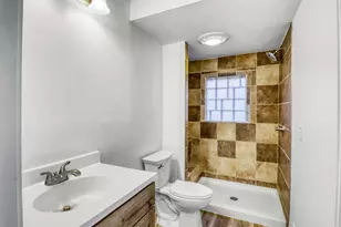 1001 28th St N, Fargo, ND 58102 - Photo 12