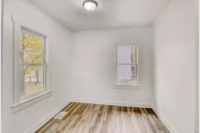 1001 28th Street N, Fargo, ND 58102 - Photo 10