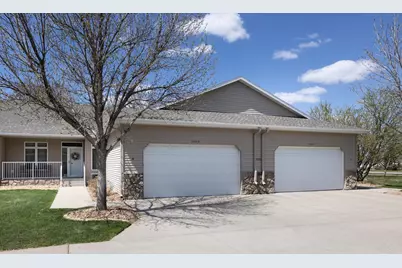 3260 40th Avenue S #B, Fargo, ND 58104 - Photo 2