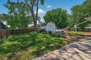 6857 8th St Ln N, Oakdale, MN 55128 - Photo 22