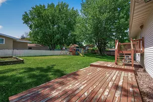 6857 8th St Ln N, Oakdale, MN 55128 - Photo 20