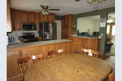 1404 Lucia Avenue, Fairmont, MN 56031 - Photo 4