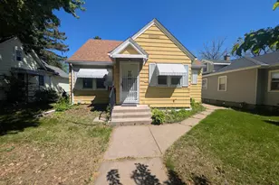 1111 Maryland Ave E, Saint Paul, MN 55106 - Photo 2