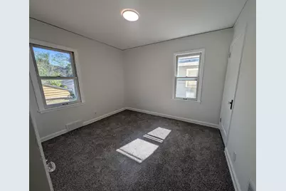1111 Maryland Avenue E, Saint Paul, MN 55106 - Photo 10