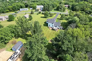 774 Oriole Ln, Hudson, WI 54016 - Photo 4