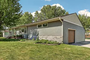 305 4th Ave NW, Dodge Center, MN 55927 - Photo 2