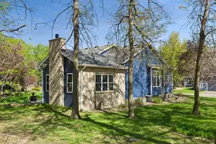 354 E Avenue Cir, Mahtomedi, MN 55115 - Photo 30
