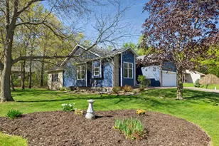 354 E Avenue Cir, Mahtomedi, MN 55115 - Photo 32