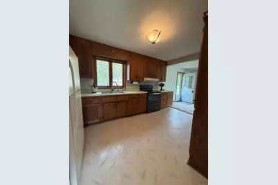 3029 Oak Avenue, Slayton, MN 56172 - Photo 10