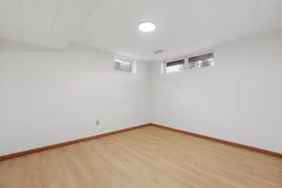 1444 Ames Avenue E, Saint Paul, MN 55106 - Photo 16
