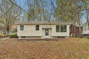 1444 Ames Ave E, Saint Paul, MN 55106 - Photo 1