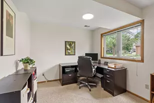 8461 Vagabond Ln N, Maple Grove, MN 55311 - Photo 18