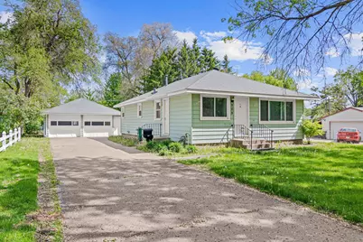909 Jefferson Street, Anoka, MN 55303 - Photo 2