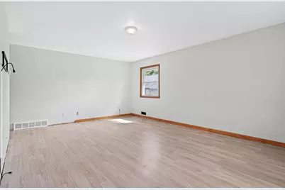 909 Jefferson Street, Anoka, MN 55303 - Photo 6