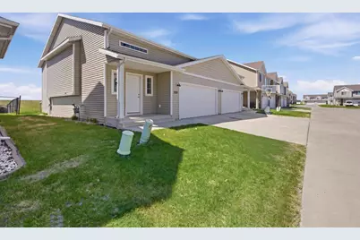 1322 Westport Beach Way, West Fargo, ND 58078 - Photo 2
