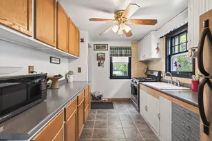 1103 Loeb St, Saint Paul, MN 55117 - Photo 10