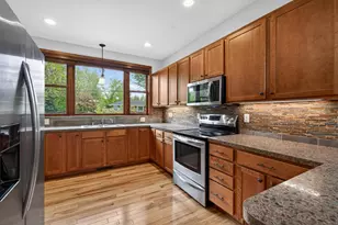 1589 Christie Pl, Saint Paul, MN 55106 - Photo 12