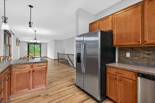 1589 Christie Pl, Saint Paul, MN 55106 - Photo 14
