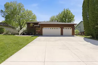 1564 Lamotte Circle, Lino Lakes, MN 55038 - Photo 1