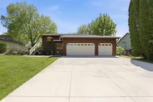 1564 Lamotte Cir, Centerville, MN 55038 - Photo 1