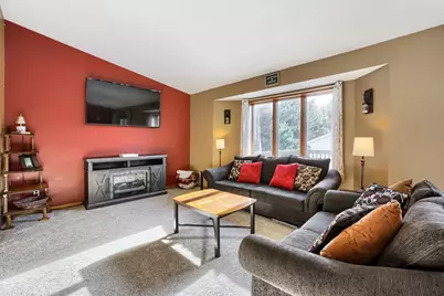 39119 Riverside Court, North Branch, MN 55056 - Photo 4