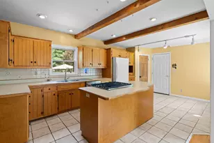 613 Labore Rd, Little Canada, MN 55117 - Photo 12
