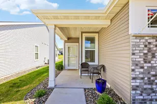10224 Ironwood Ln, Rogers, MN 55374 - Photo 2