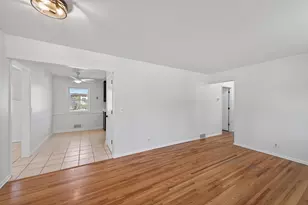 5932 Perry Ave N, Crystal, MN 55429 - Photo 18