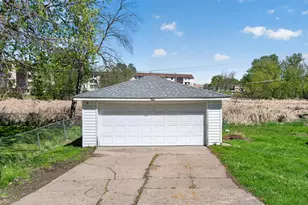 5932 Perry Ave N, Crystal, MN 55429 - Photo 42