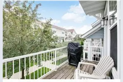 1679 Village Trail E #2, Maplewood, MN 55109 - Photo 6
