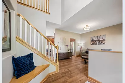 2478 Timber Court E, Maplewood, MN 55119 - Photo 16