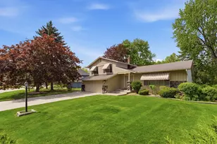 401 Felix Ln, West Saint Paul, MN 55118 - Photo 4