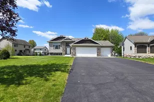 4065 Jasmine Ct NE, Saint Michael, MN 55376 - Photo 2