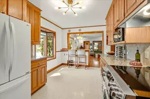 1077 Lafond Ave, Saint Paul, MN 55104 - Photo 16