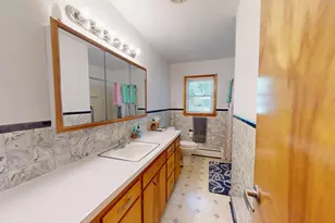 241 5th St SE, Glenville, MN 56036 - Photo 10