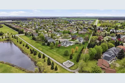 274 44th Avenue S, Moorhead, MN 56560 - Photo 34