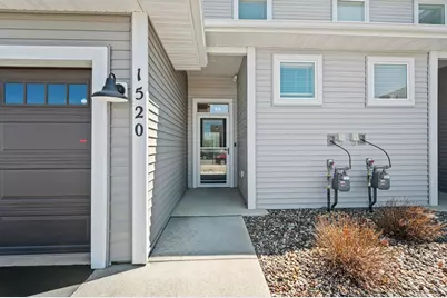 1520 Southpoint Drive, Hudson, WI 54016 - Photo 4