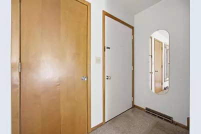 1510 16 1/2 Street S, Fargo,  58103 - Photo 4