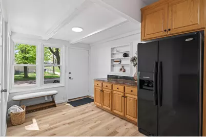 558 Osceola Avenue S, Saint Paul, MN 55102 - Photo 2
