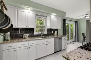10816 Toledo Cir, Bloomington, MN 55437 - Photo 10