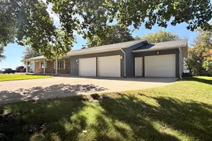 615 Lake Ave E, Fulda, MN 56131 - Photo 44