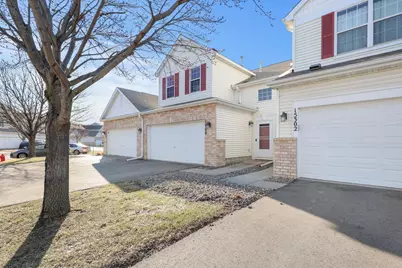 15300 Flower Way, Apple Valley, MN 55124 - Photo 4