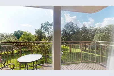 210 W Grant Street #204, Minneapolis, MN 55403 - Photo 4