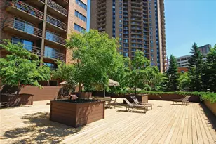 210 W Grant St, Minneapolis, MN 55403 - Photo 18