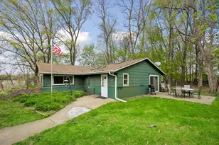18522 Everglade Dr NE, Wyoming, MN 55092 - Photo 1