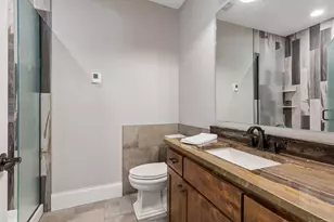 19 Westwood Rd, Minnetonka, MN 55305 - Photo 22