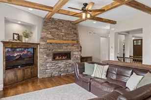 19 Westwood Rd, Minnetonka, MN 55305 - Photo 16