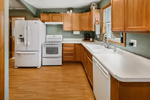 1009 11th Ave S, Saint Cloud, MN 56301 - Photo 10